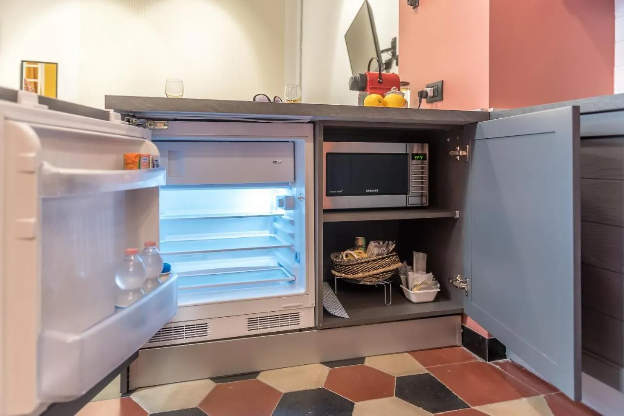 Apartment Monocase Milano Italy