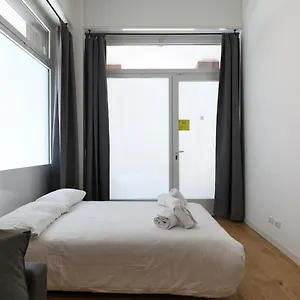 Apartament Primopiano - La Malfa Flats, Mediolan